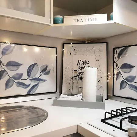 La Perla Design Studio Apartment